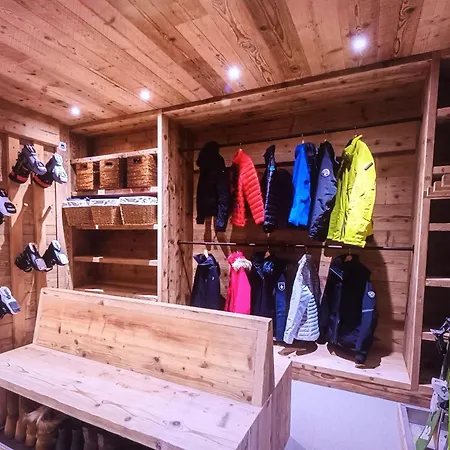 Chalet Exclusive Luxury Ski Chalet *